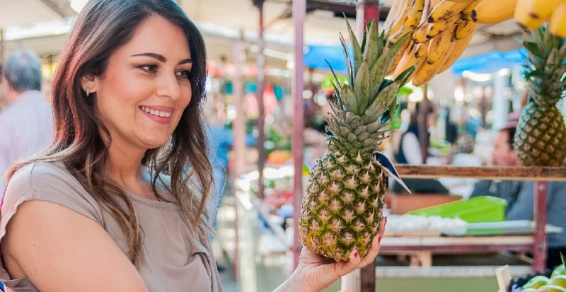 Como usar a caixa de feira de plástico para se destacar e vender mais